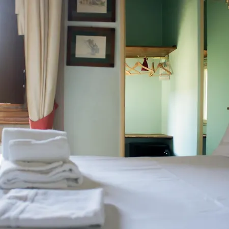 Bed & Breakfast Antica Dimora Johlea 3*