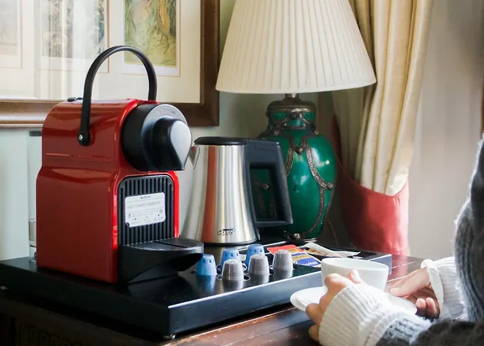 Antica Dimora Johlea Bed & Breakfast 4*